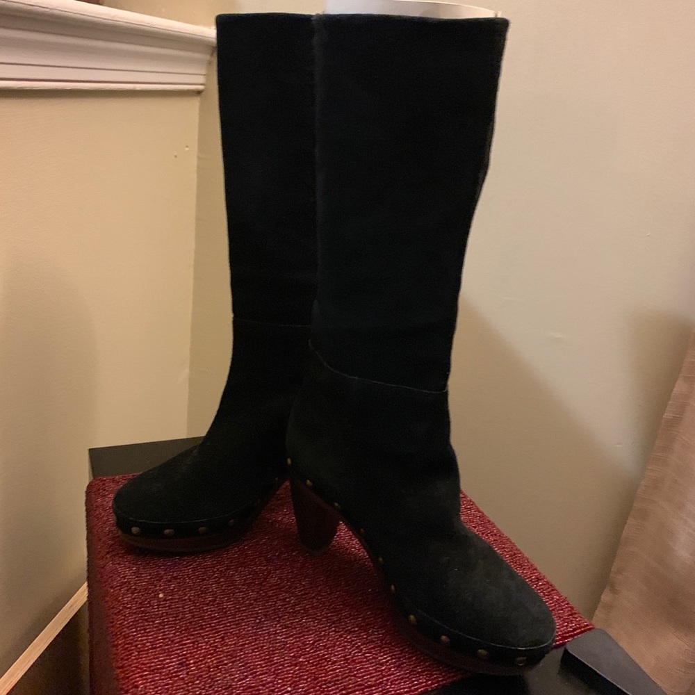 Steve Madden Suade Boot